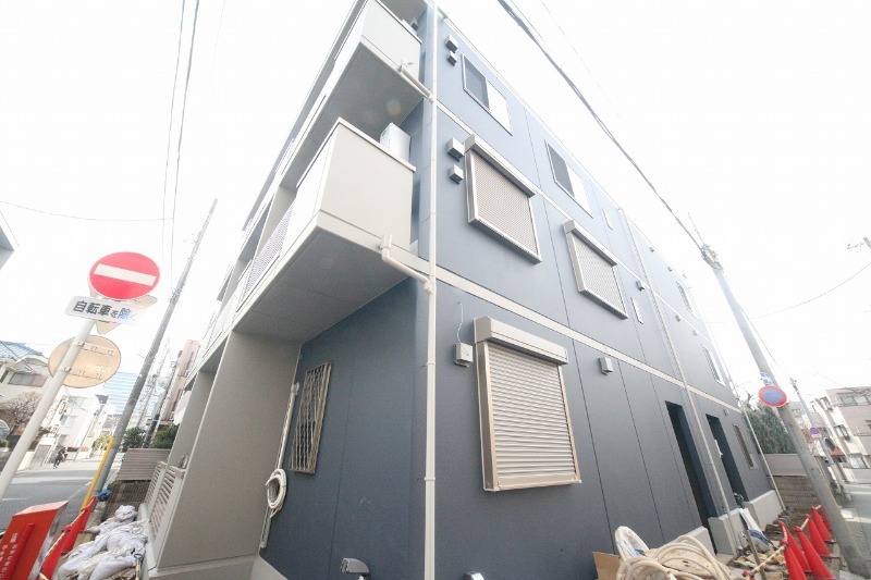 新井２丁目マンション 102の物件写真