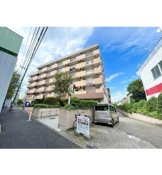 石神井公園ヒミコマンションの外観